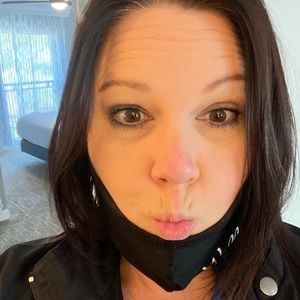 Meet your Posher, Brandi